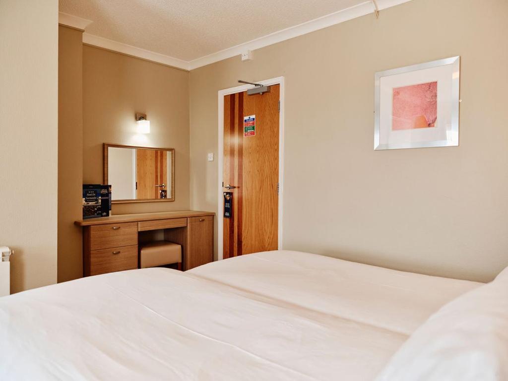 Hotel De Normandie Saint Helier Ngoại thất bức ảnh